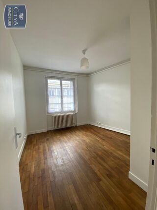  Appartement à louer 3 pièces 62 m²