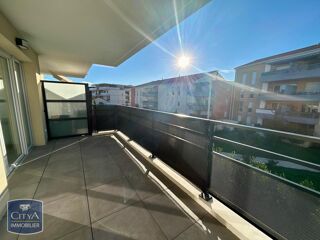 location Appartement - 2 pièce(s) - 41 m² Marignane (13700)