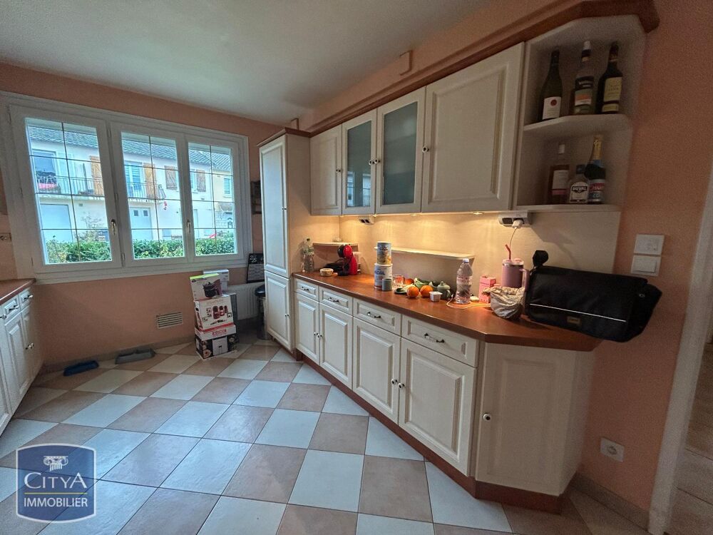 location Maison - 4 pièce(s) - 94 m² Le Mans (72000)