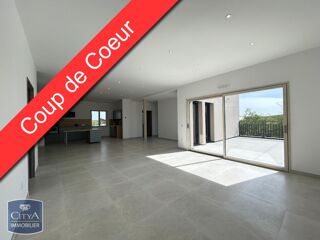  Appartement à louer 3 pièces 102 m²