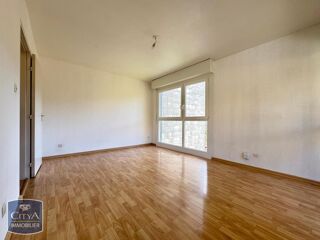  Appartement à louer 2 pièces 40 m²