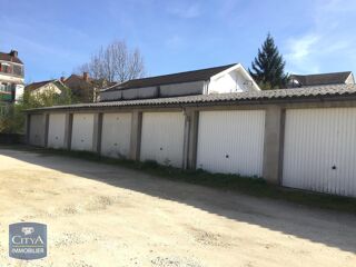  Parking / Garage � louer 