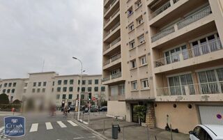  Parking / Garage � louer 