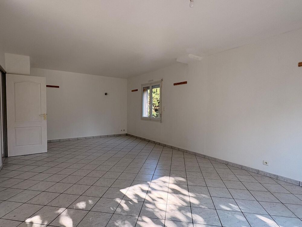 location Maison - 4 pièce(s) - 94 m² Saint-Didier-sous-Aubenas (07200)