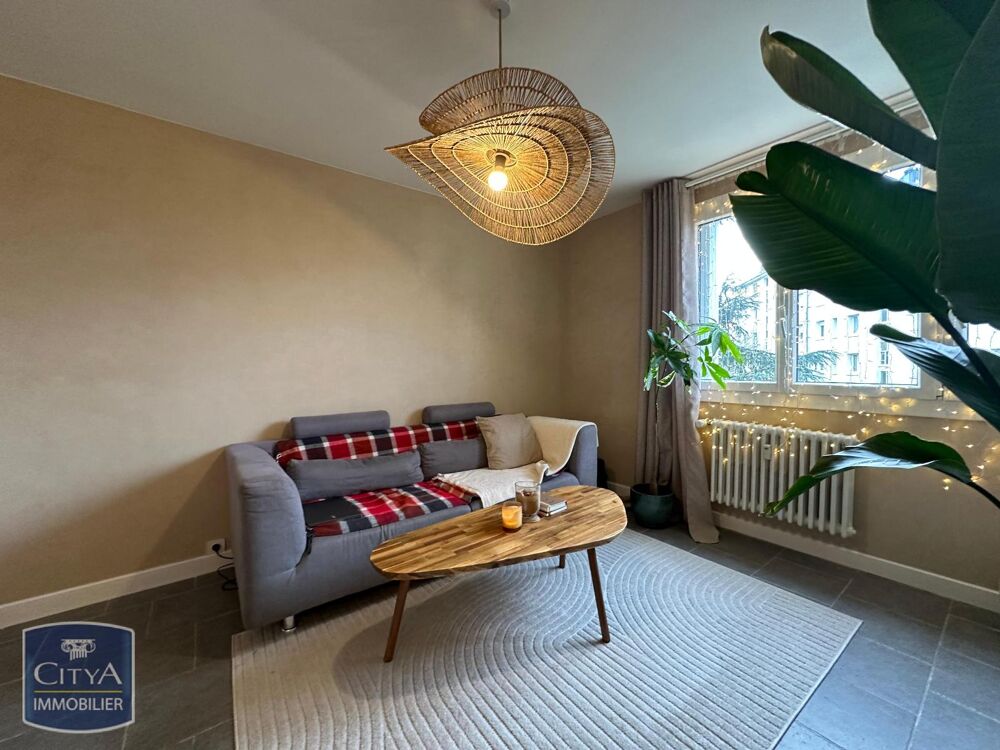 location Appartement - 3 pièce(s) - 55 m² Lucé (28110)