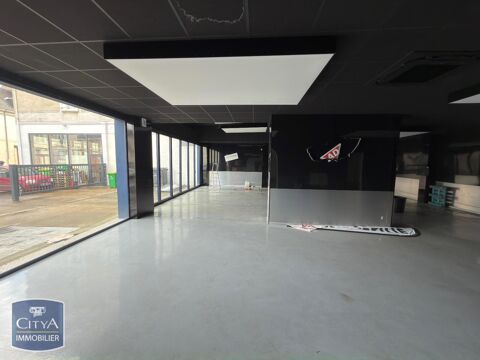   Location / Local Commercial - 213 m² 