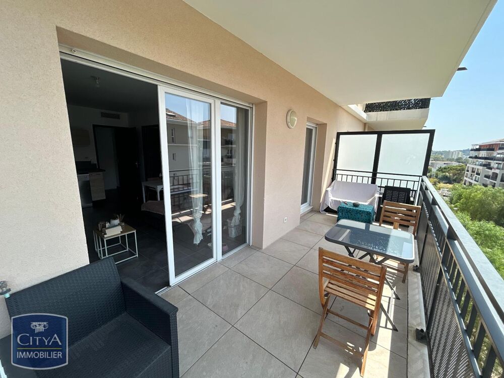 location Appartement - 2 pièce(s) - 40 m² Toulon (83100)