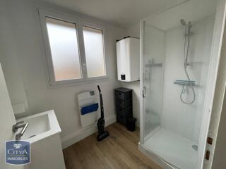  Appartement à louer 2 pièces 55 m²