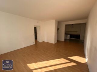  Appartement à louer 2 pièces 50 m²