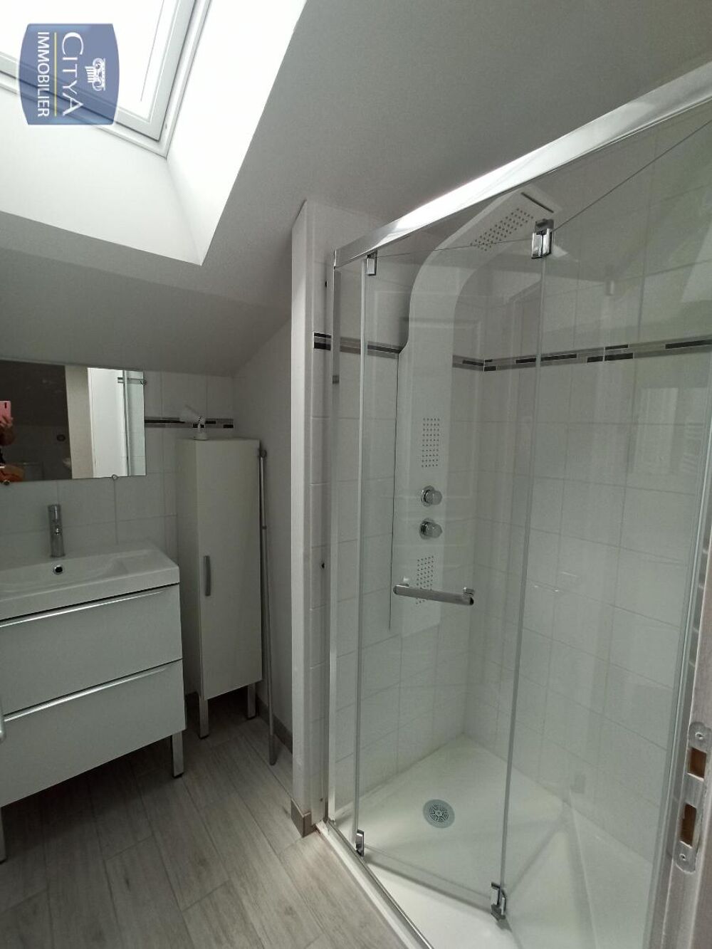 À LOUER : Découvrez cette charmante maison T3 située à L....
