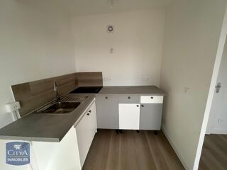  Appartement à louer 1 pièce 27 m²