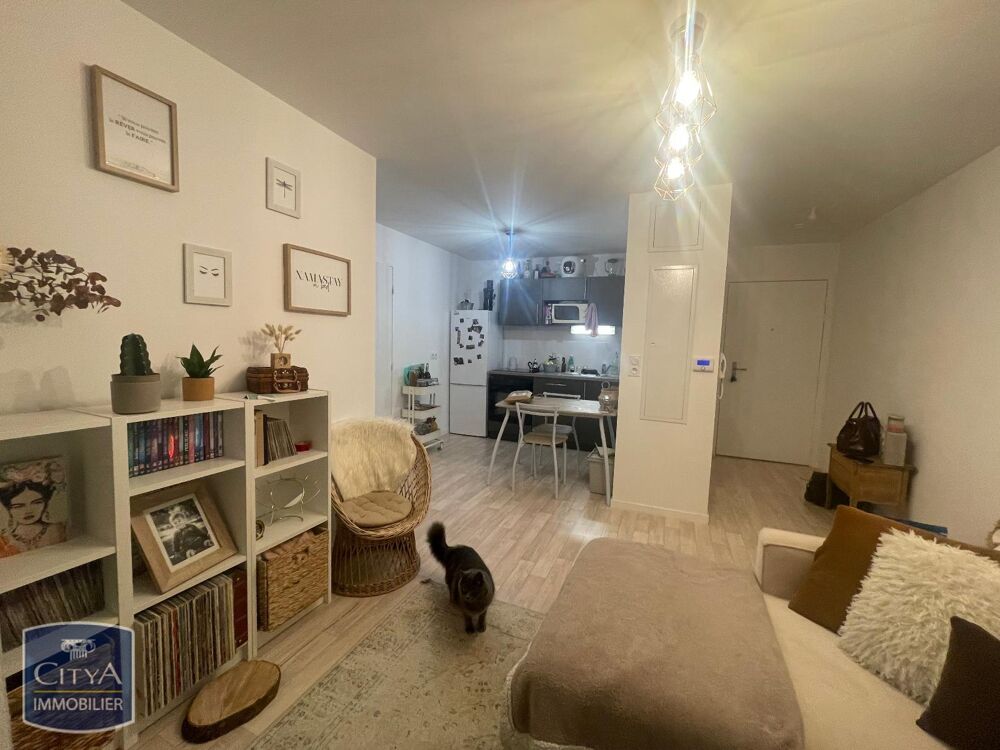 location Appartement - 2 pièce(s) - 40 m² Tours (37100)