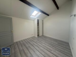  Appartement à louer 1 pièce 33 m²