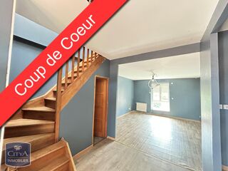  Appartement à louer 4 pièces 77 m²