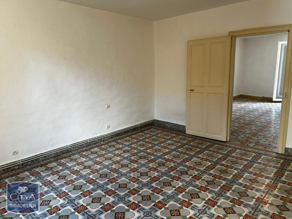 location Appartement - 3 pièce(s) - 92 m² Clermont-l'Hérault (34800)