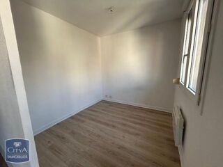  Appartement à louer 2 pièces 31 m²