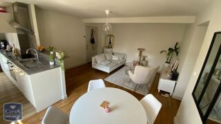  Appartement à louer 2 pièces 49 m²
