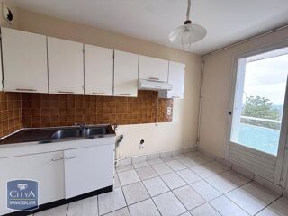  Appartement à louer 3 pièces 72 m²