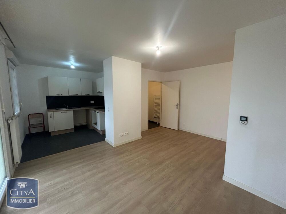 location Appartement - 2 pièce(s) - 40 m² Corbeil-Essonnes (91100)