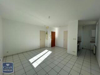  Appartement à louer 2 pièces 37 m²
