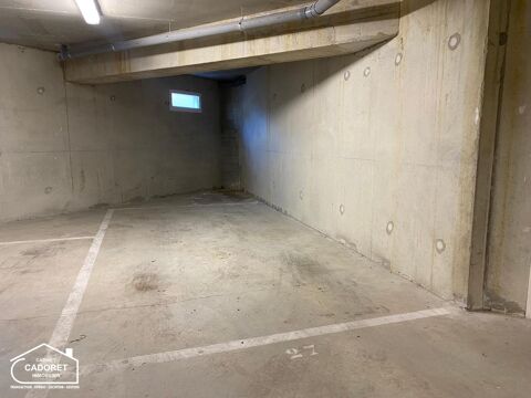  Parking / Garage � louer 
