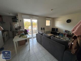  Appartement à louer 2 pièces 42 m²