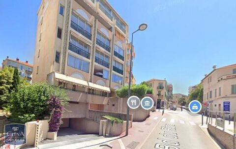  Parking / Garage  louer 