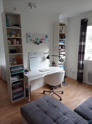  Appartement  louer 1 pice 38 m