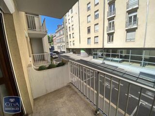  Appartement à louer 2 pièces 46 m²