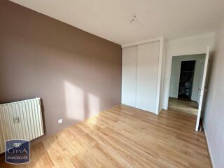  Appartement à louer 3 pièces 66 m²