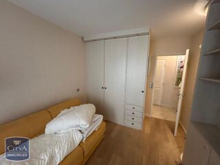  Appartement à louer 3 pièces 66 m²