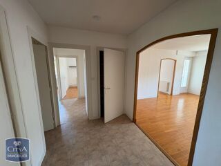  Appartement � louer 3 pi�ces 89 m�