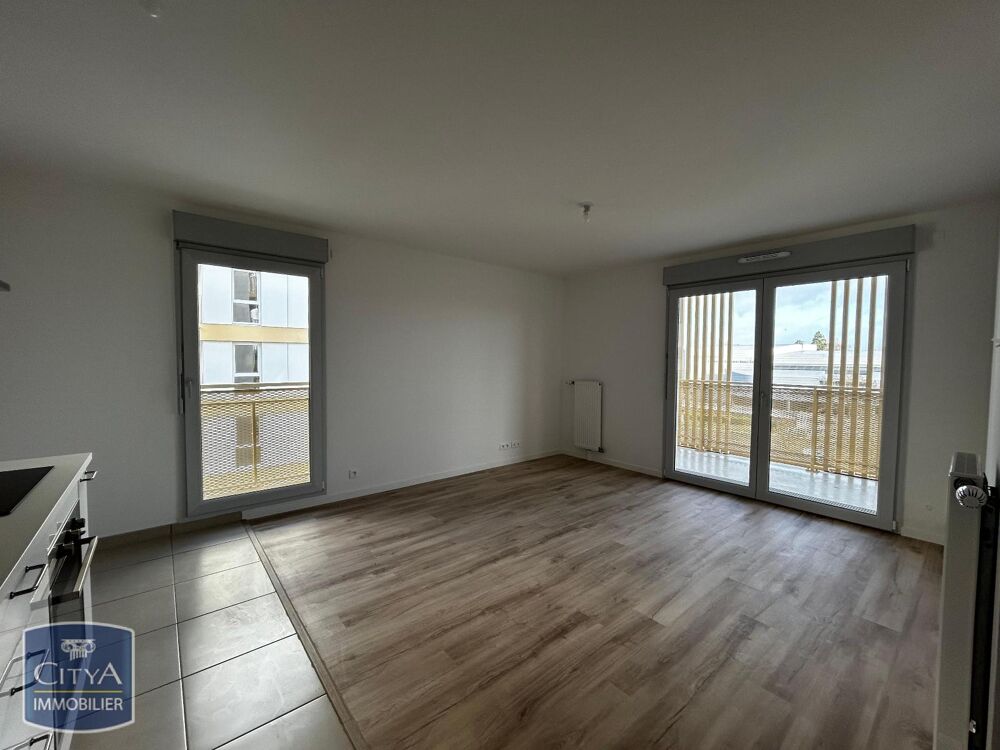 location Appartement - 4 pièce(s) - 81 m² Reims (51100)