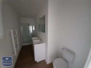  Appartement à louer 2 pièces 47 m²