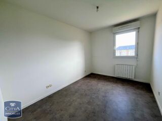  Appartement à louer 3 pièces 63 m²