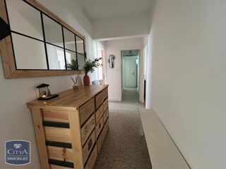  Appartement à louer 3 pièces 76 m²
