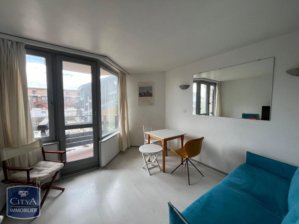 À LOUER : Appartement T1 à Deauville, situé dans un quar....