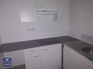  Appartement à louer 1 pièce 32 m²
