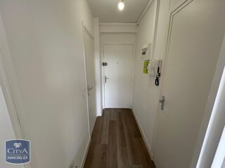  Appartement à louer 1 pièce 27 m²