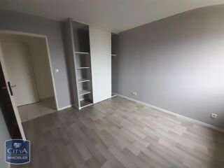  Appartement à louer 2 pièces 45 m²