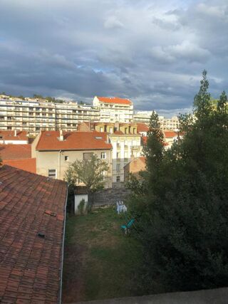  Appartement à louer 2 pièces 55 m²