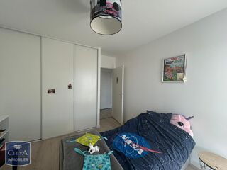  Appartement à louer 3 pièces 66 m²