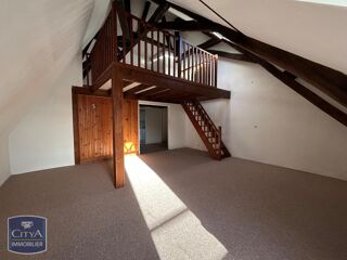  Appartement à louer 3 pièces 82 m²