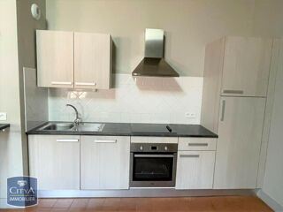  Appartement à louer 3 pièces 87 m²