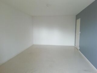  Appartement à louer 1 pièce 32 m²