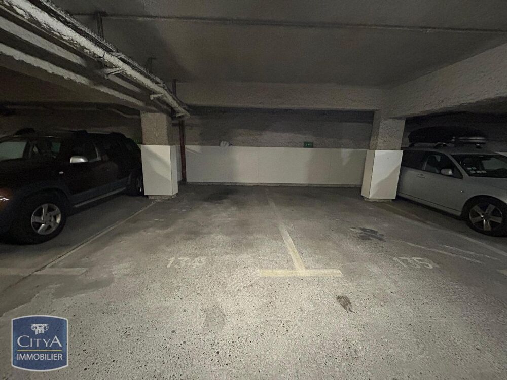 location Parking / Garage - 10 m² Bordeaux (33000)