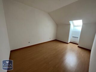  Appartement � louer 4 pi�ces 77 m�