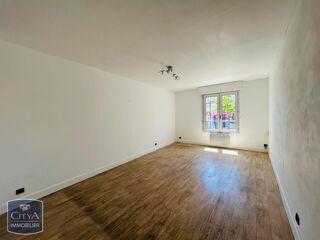  Appartement à louer 2 pièces 56 m²