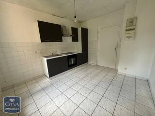  Appartement à louer 3 pièces 73 m²