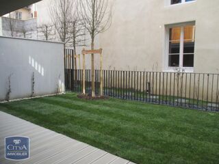  Appartement à louer 2 pièces 45 m²